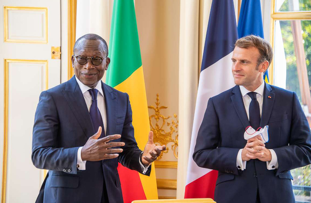 Benin_Macron-Talon.jpg