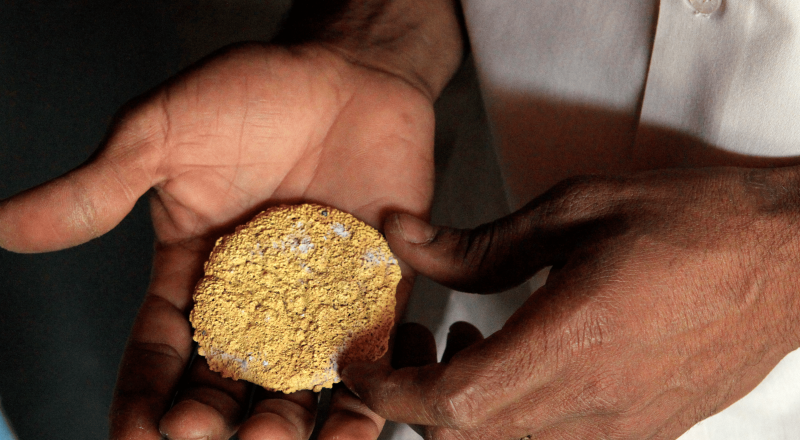 minerais-d-or-or-gold-metal-jaune-800x440.png